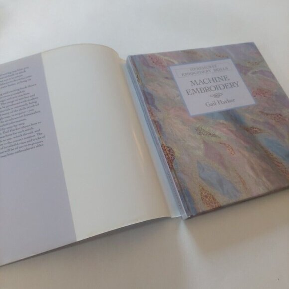 Machine Embroidery by Gail Harker 1990 Hardcover - Picture 7 of 11